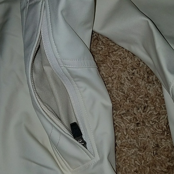 Light weight jacket - Picture 6 of 6
